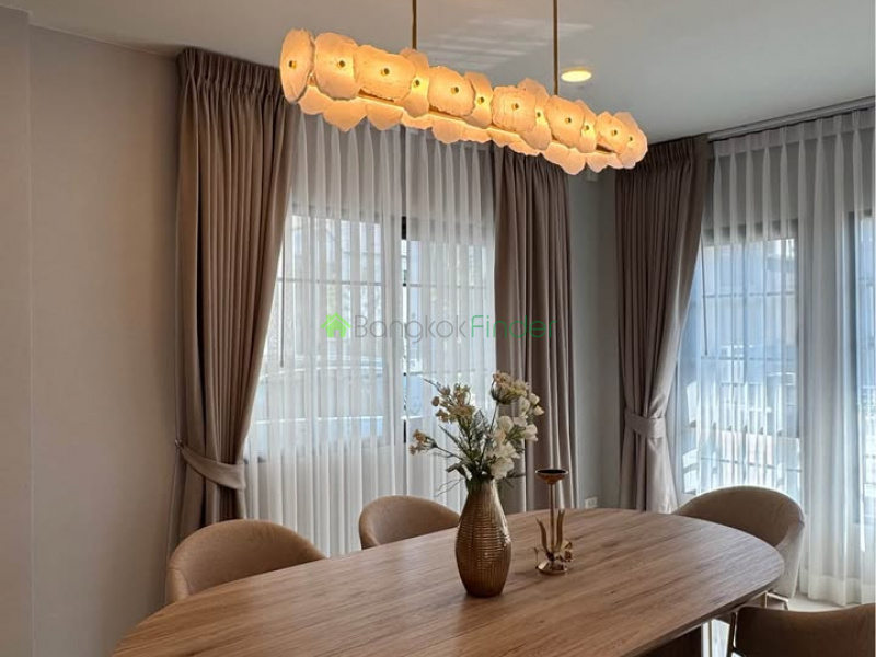 Bangna, Bangkok, Thailand, 4 Bedrooms Bedrooms, 0 ,4 BathroomsBathrooms,House,For Rent,7737