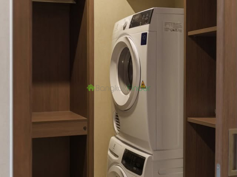 Nana, Bangkok, Thailand, 2 Bedrooms Bedrooms, 0 ,2 BathroomsBathrooms,Condo,For Rent,Q1 Sukhumvit,7738