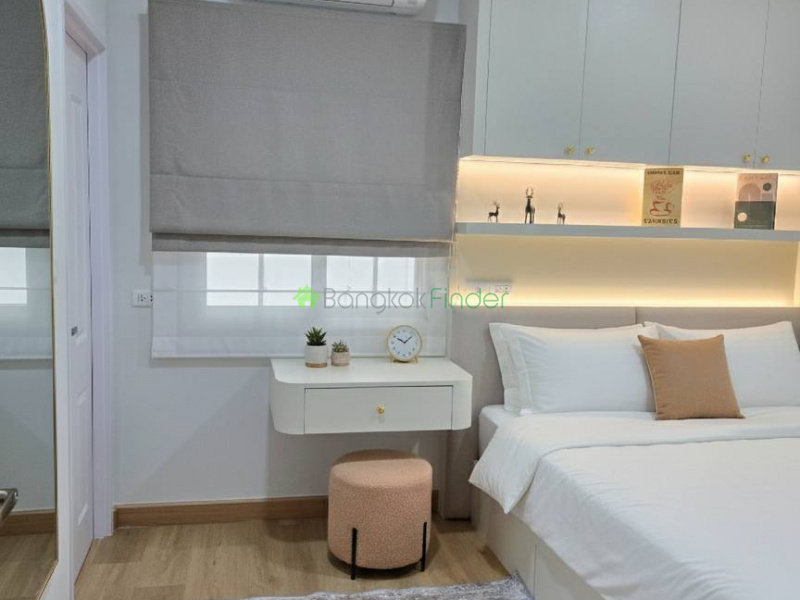 Bangna Km. 5, Bangkok, Thailand, 4 Bedrooms Bedrooms, 0 ,4 BathroomsBathrooms,House,For Rent,7740