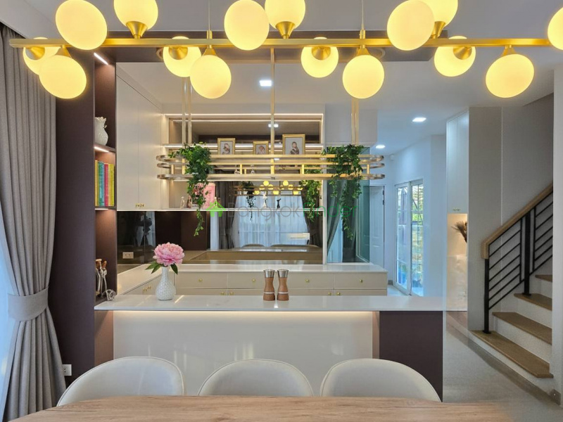 Bangna Km. 5, Bangkok, Thailand, 4 Bedrooms Bedrooms, 0 ,4 BathroomsBathrooms,House,For Rent,7740