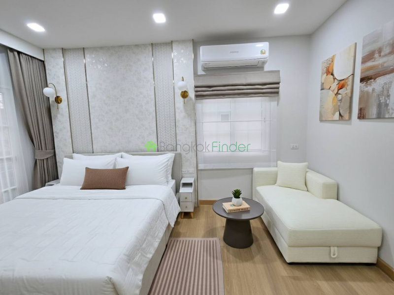 Bangna Km. 5, Bangkok, Thailand, 4 Bedrooms Bedrooms, 0 ,4 BathroomsBathrooms,House,For Rent,7740