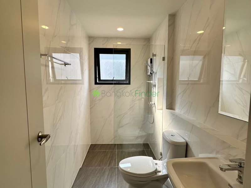 Bangna, Bangkok, Thailand, 3 Bedrooms Bedrooms, 0 ,3 BathroomsBathrooms,House,For Rent,7745