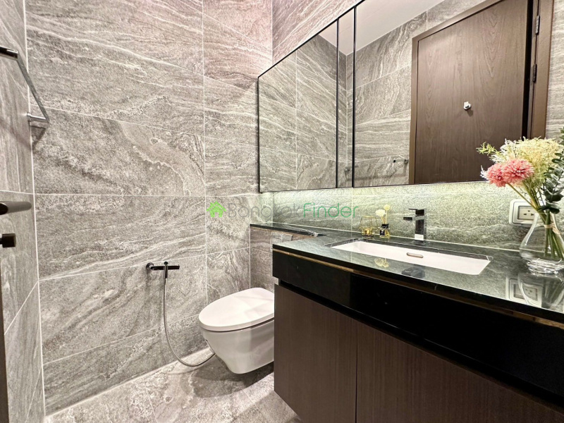 Thonglor, Bangkok, Thailand, 2 Bedrooms Bedrooms, 0 ,2 BathroomsBathrooms,Condo,For Rent,The Esse Sukhumvit 36,7746