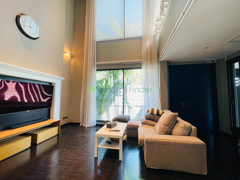 Ekkamai, Bangkok, Thailand, 3 Bedrooms Bedrooms, 0 ,3 BathroomsBathrooms,House,For Rent,7750