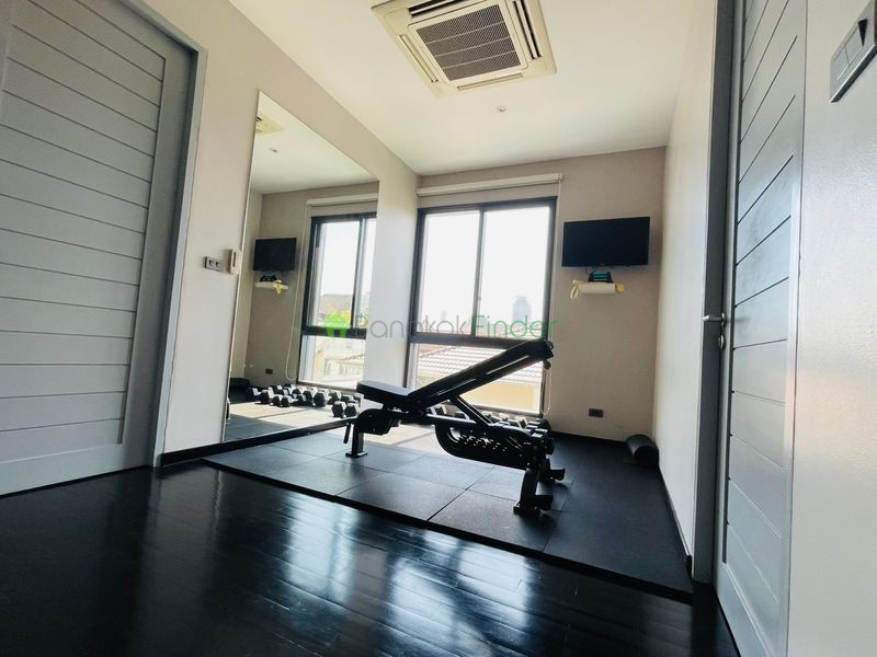 Ekkamai, Bangkok, Thailand, 3 Bedrooms Bedrooms, 0 ,3 BathroomsBathrooms,House,For Rent,7750