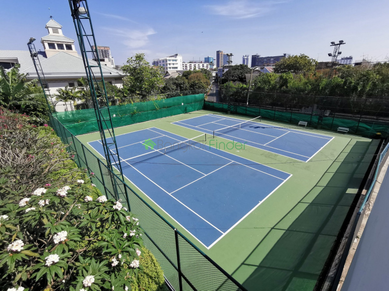 Ekkamai, Bangkok, Thailand, 2 Bedrooms Bedrooms, 0 ,2 BathroomsBathrooms,Condo,For Rent,Taiping Tower,7757