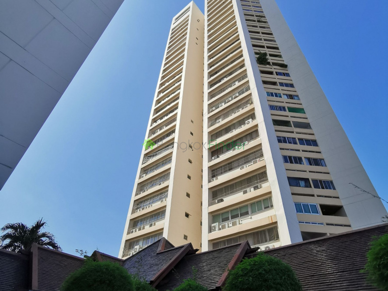 Ekkamai, Bangkok, Thailand, 2 Bedrooms Bedrooms, 0 ,2 BathroomsBathrooms,Condo,For Rent,Taiping Tower,7757