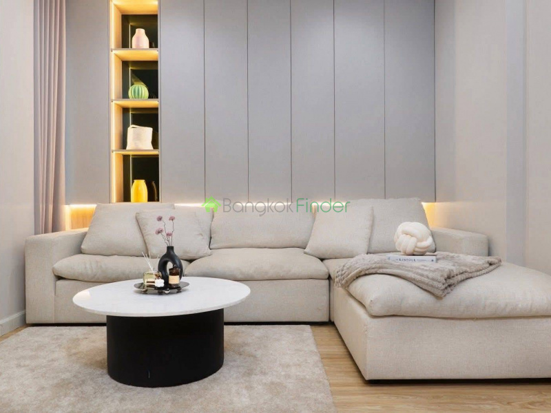 Sukhumvit-Udomsuk, Bangkok, Thailand, 3 Bedrooms Bedrooms, 0 ,4 BathroomsBathrooms,House,For Rent,7763