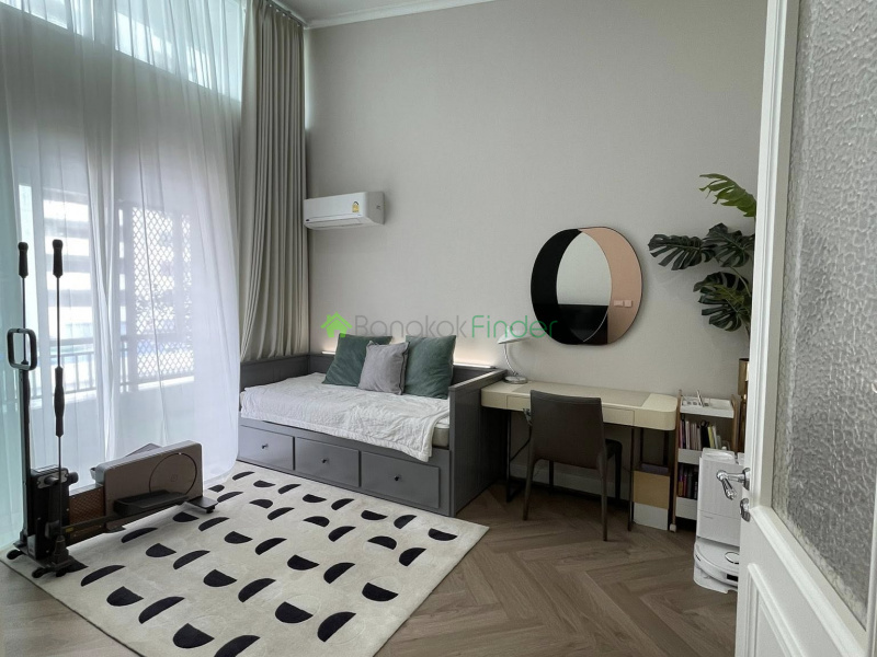 Ekkamai, Bangkok, Thailand, 3 Bedrooms Bedrooms, 0 ,2 BathroomsBathrooms,Condo,For Rent,The Bangkok 61,7765