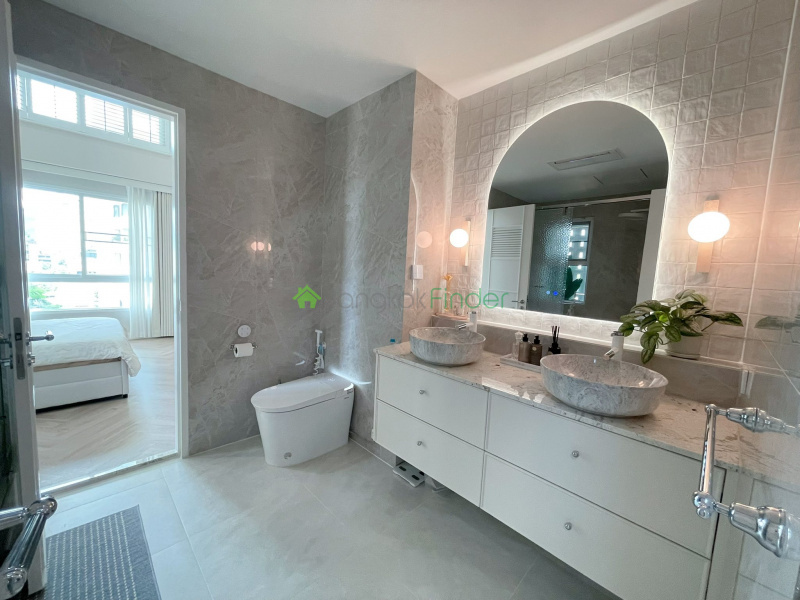 Ekkamai, Bangkok, Thailand, 3 Bedrooms Bedrooms, 0 ,2 BathroomsBathrooms,Condo,For Rent,The Bangkok 61,7765