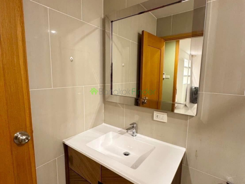 Sathorn, Bangkok, Thailand, 2 Bedrooms Bedrooms, 0 ,2 BathroomsBathrooms,Condo,For Rent,The Empire Place,7768