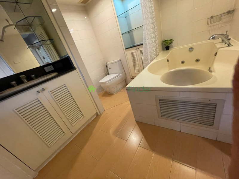 Phromphong, Bangkok, Thailand, 2 Bedrooms Bedrooms, 0 ,2 BathroomsBathrooms,Condo,For Rent,Supalai Place,7770