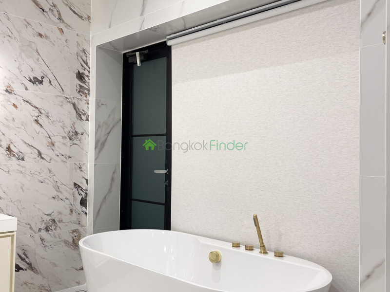 Krungthep Kreetha, Rama 9, Thailand, 4 Bedrooms Bedrooms, 0 ,6 BathroomsBathrooms,Condo,For Rent,Nantawan Rama 9 Krungthep Kreetha,7775