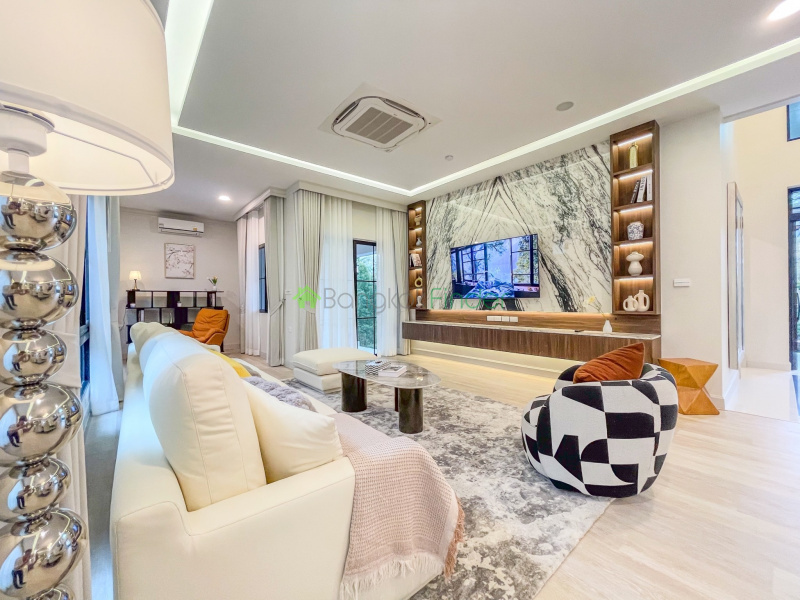 Krungthep Kreetha, Rama 9, Thailand, 4 Bedrooms Bedrooms, 0 ,6 BathroomsBathrooms,Condo,For Rent,Nantawan Rama 9 Krungthep Kreetha,7775