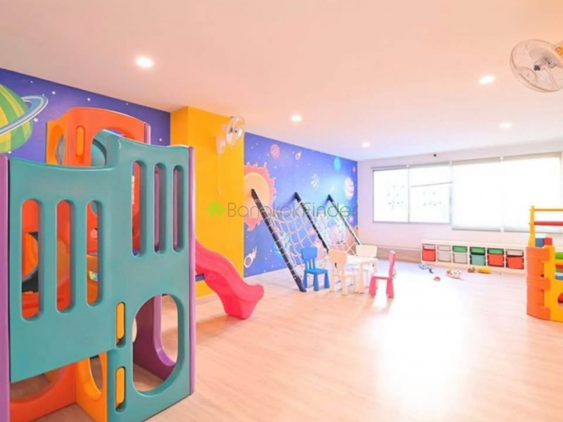 Sukhumvit 39, Bangkok, Thailand, 3 Bedrooms Bedrooms, 0 ,2 BathroomsBathrooms,Condo,For Rent,DS Tower II,7778