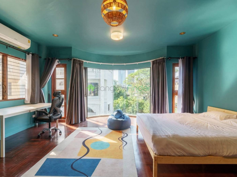 Sukhumvit 55, Thonglor, Thailand, 5 Bedrooms Bedrooms, 0 ,5 BathroomsBathrooms,Town House,For Rent,7781