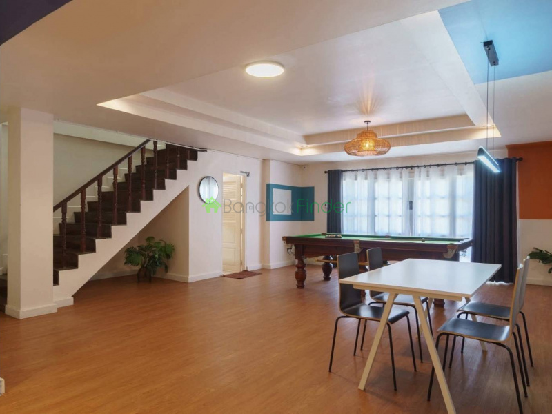 Sukhumvit 55, Thonglor, Thailand, 5 Bedrooms Bedrooms, 0 ,5 BathroomsBathrooms,Town House,For Rent,7781