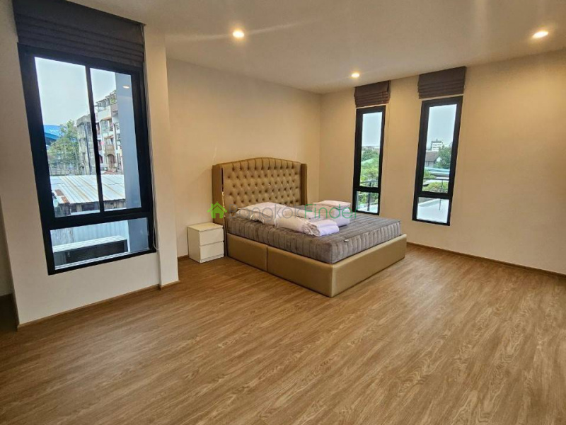 Bangchak, Bangkok, Thailand, 0 , 0 ,0,House,For Rent,7784