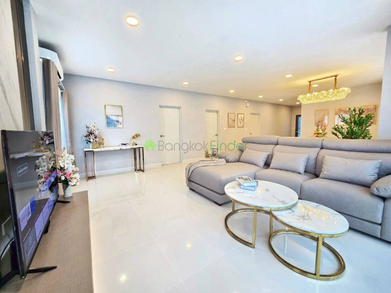 Bangna KM.7, Bangkok, Thailand, 4 Bedrooms Bedrooms, 0 ,5 BathroomsBathrooms,House,For Rent,7785