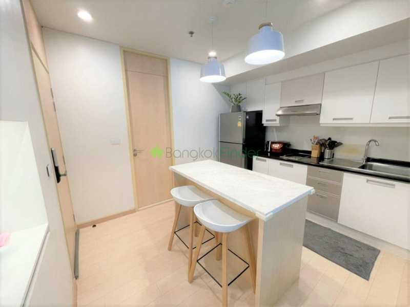 Silom, Bangkok, Thailand, 4 Bedrooms Bedrooms, 0 ,2 BathroomsBathrooms,Condo,For Rent,Silom Suites,7787
