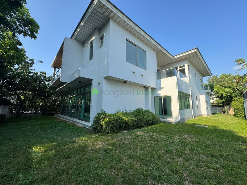 Sukhumvit 77, Bangkok, Thailand, 5 Bedrooms Bedrooms, 0 ,6 BathroomsBathrooms,House,For Sale,7795