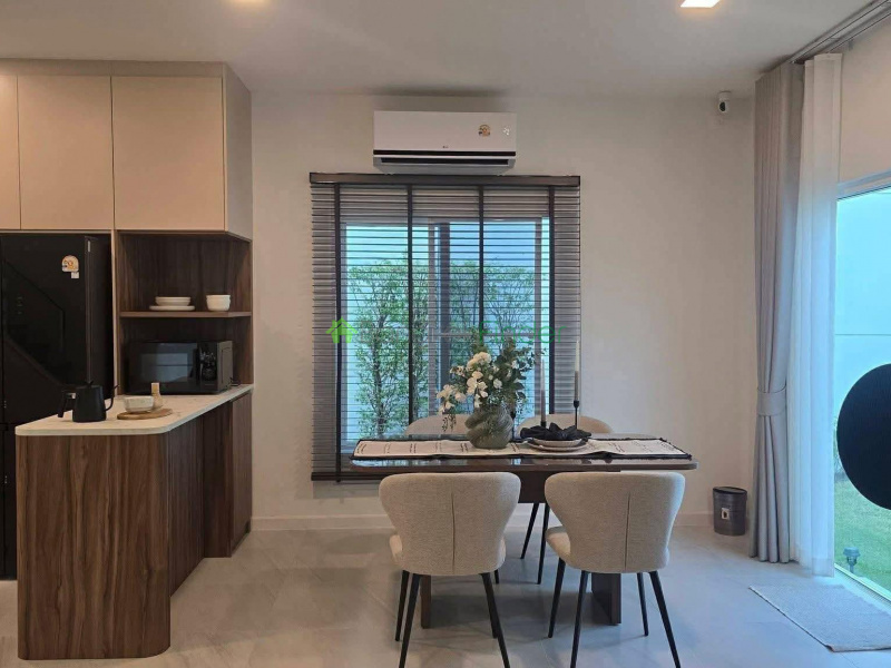 Srinakarin-Bangna, Bangkok, Thailand, 3 Bedrooms Bedrooms, 0 ,3 BathroomsBathrooms,House,For Rent,7809