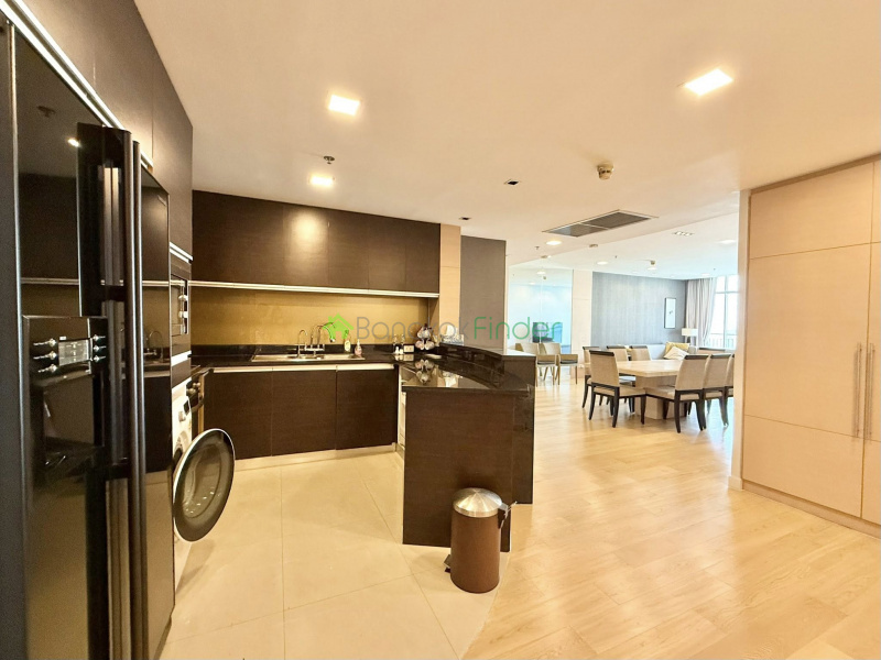 Sathorn, Bangkok, Thailand, 2 Bedrooms Bedrooms, 0 ,2 BathroomsBathrooms,Condo,For Sale,Urbana Sathorn,7810
