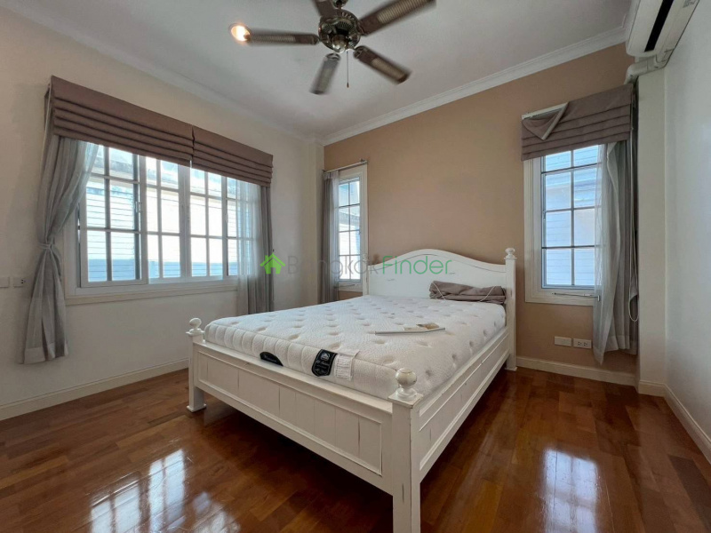 Sukhumvit 107, Bangkok, Thailand, 4 Bedrooms Bedrooms, 0 ,4 BathroomsBathrooms,House,For Sale,7818