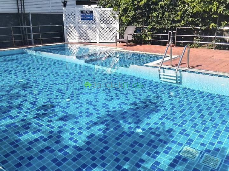 Sukhumvit 107, Bangkok, Thailand, 4 Bedrooms Bedrooms, 0 ,4 BathroomsBathrooms,House,For Sale,7818