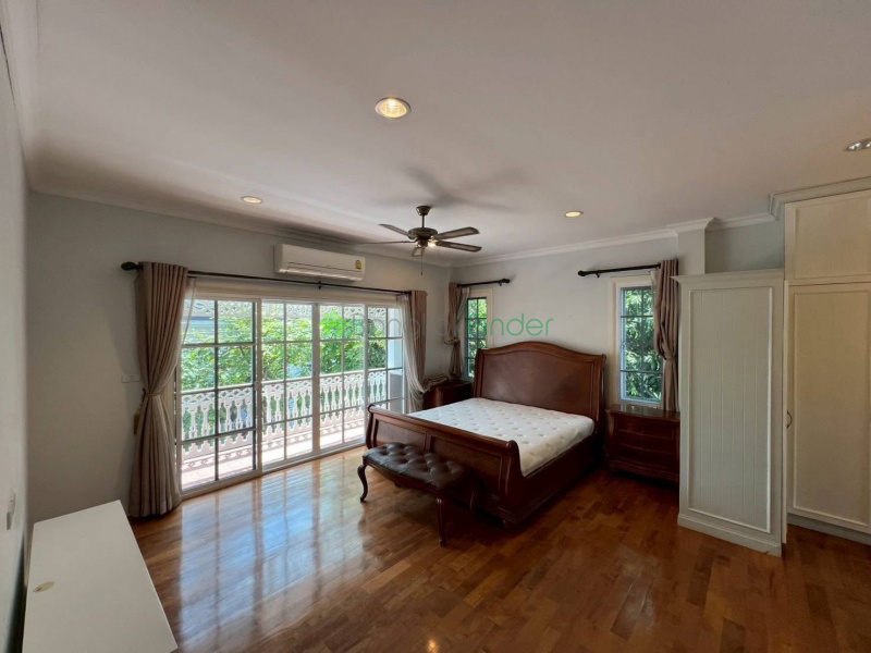 Sukhumvit 107, Bangkok, Thailand, 4 Bedrooms Bedrooms, 0 ,4 BathroomsBathrooms,House,For Sale,7818