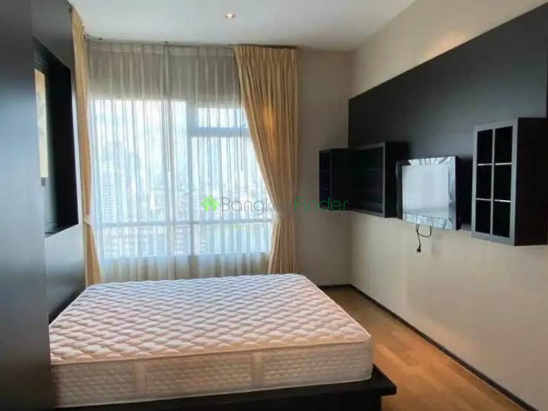 Phormphong, Bangkok, Thailand, 3 Bedrooms Bedrooms, 0 ,3 BathroomsBathrooms,Condo,For Rent,The Madison,7821