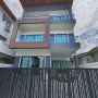 Sukhumvit 65, Bangkok, Thailand, 4 Bedrooms Bedrooms, 0 ,6 BathroomsBathrooms,House,For Rent,7824